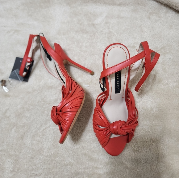 Zara Women's Heeled Sandals - Picture 1 of 5